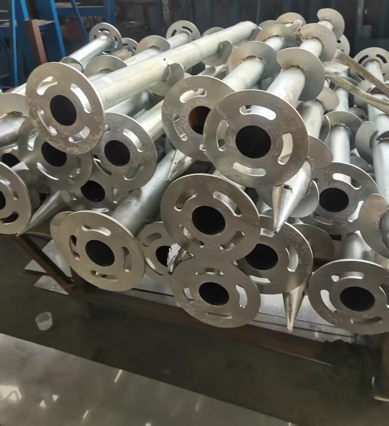 螺旋地桩 光伏地桩 大棚基地螺旋地桩