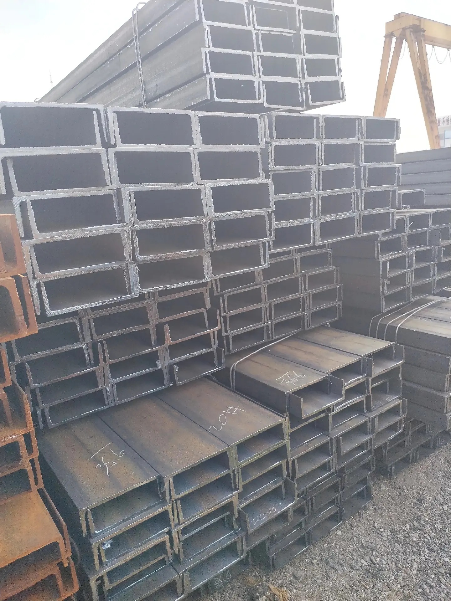 厂家直销Q235B6.3#槽钢 热轧槽钢建筑幕墙